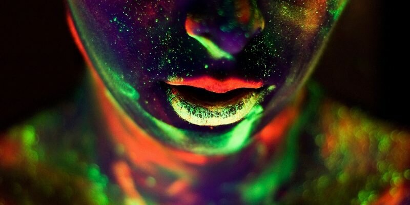 Top 10 Best Glow in the Dark Paint Reviews — Why Do You Need One in 2019?