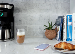 Top 9 Best Smart Coffee Makers Evaluated in 2020